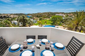 Clube Albufeira, Family Holidays with Pool View