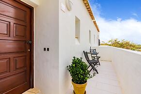 Clube Albufeira, Family Holidays with Pool View