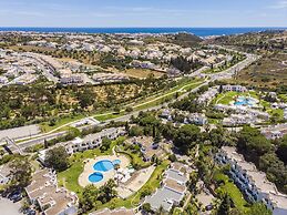 Albufeira Family Oasis with Pool