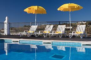 Albufeira Family Oasis with Pool