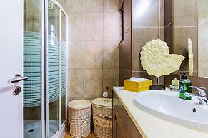 Albufeira Family Oasis with Pool