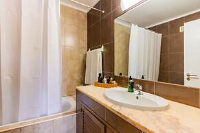 Albufeira Family Oasis with Pool