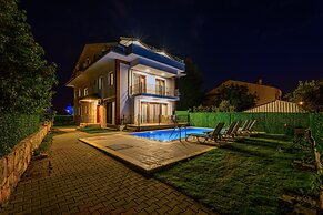 Myra Villa 1