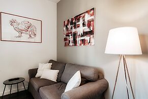 MyHomeInComo - Art Design Suites