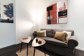 MyHomeInComo - Art Design Suites