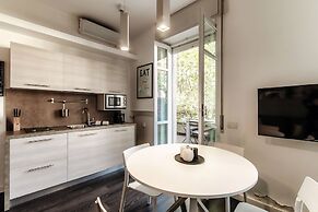 MyHomeInComo - Art Design Suites