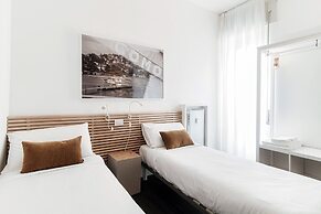 MyHomeInComo - Art Design Suites