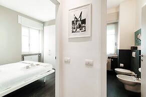 MyHomeInComo - Art Design Suites