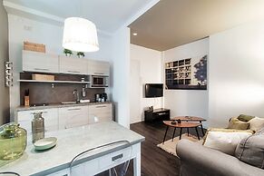 MyHomeInComo - Art Design Suites