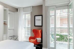 MyHomeInComo - Art Design Suites