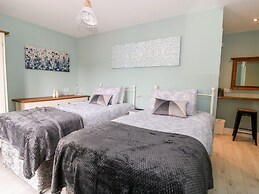 Meadowbank Lodge