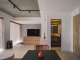 3 Olive Trees