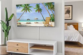 Kasa Wellington South Florida