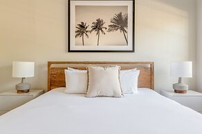 Kasa Wellington South Florida