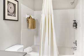 Kasa Wellington South Florida