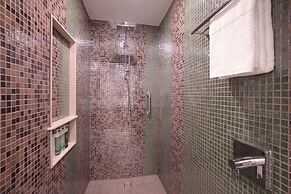 Botanika Osa Peninsula, Curio Collection by Hilton