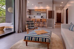 Botanika Osa Peninsula, Curio Collection by Hilton