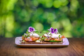 Botanika Osa Peninsula, Curio Collection by Hilton