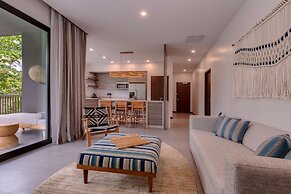 Botanika Osa Peninsula, Curio Collection by Hilton