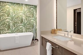 Botanika Osa Peninsula, Curio Collection by Hilton