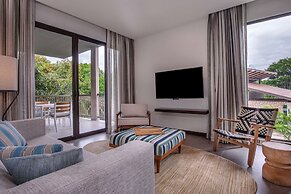 Botanika Osa Peninsula, Curio Collection by Hilton