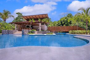 Botanika Osa Peninsula, Curio Collection by Hilton