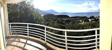 Spectacular sea View 4-bed Duplex Apartment