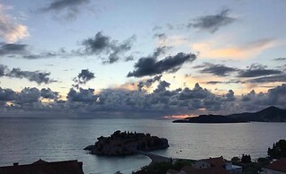 Spectacular sea View 4-bed Duplex Apartment