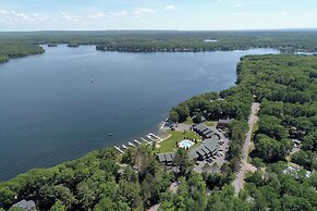 Cheif Lake Lodge