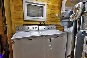 Butler's Bay Teal Lake Cabin