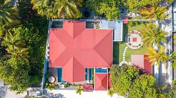 Alafehi Retreat - Private 3-Bedroom Villa with Pool