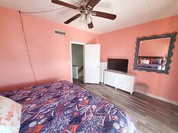 Island Housse F229
