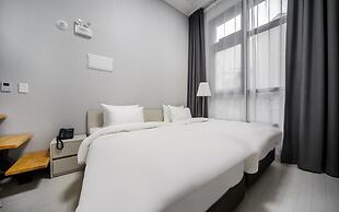 Naju Duplex Residence Hotel