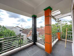 Homestay Jogja Jakal 3 Dekat UGM by Simply Homy