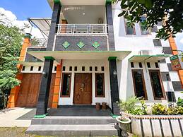 Homestay Jogja Jakal 3 Dekat UGM by Simply Homy