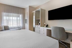 Cambria Hotel Calabasas - Malibu