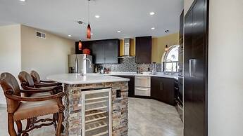 Fountain Hills Gem With Pool and Great Views!