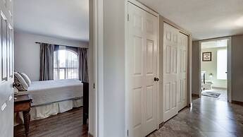 Fountain Hills Gem With Pool and Great Views!