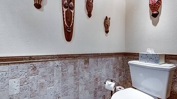 Fountain Hills Gem With Pool and Great Views!