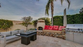 Luxury Contemporary Sanctuary w/ Pool and Views!