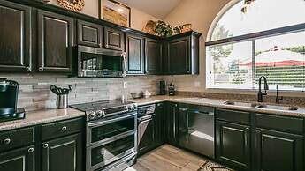 Spectacular Golf Course Home With Pool and Views!