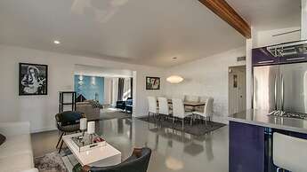 Mid-century Modern W/backyard Oasis, Putting Green