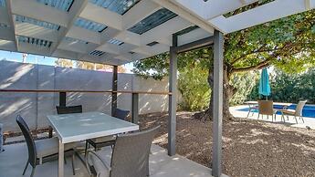 Mid-century Modern W/backyard Oasis, Putting Green