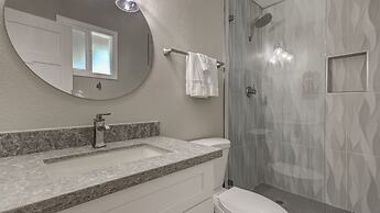 Tempe Remodel w/ Sparkling Pool and Game Room!