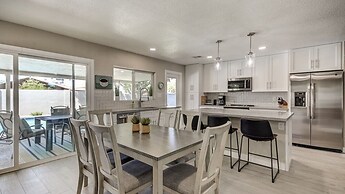 Tempe Remodel w/ Sparkling Pool and Game Room!