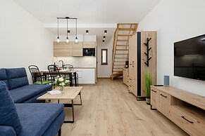 Zielona 11 Apartments by Renters