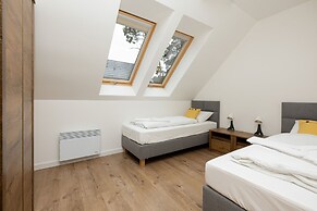 Zielona 11 Apartments by Renters