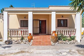 Villa Simone Vacation Villa With Wifi