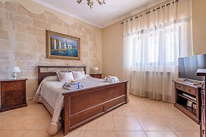 Villa Simone Vacation Villa With Wifi