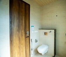 Moustache Rishikesh Luxuria - Hostel